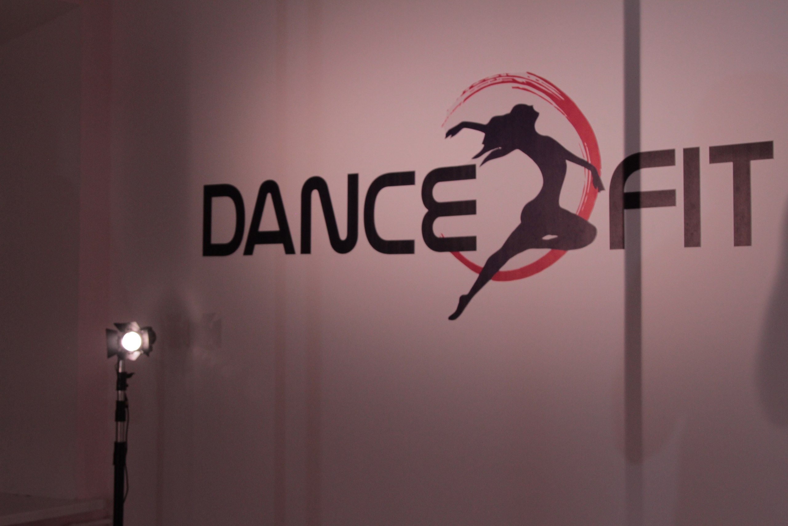 DanceFit и #СБЕР поздравляют с Праздником Великой Победы!