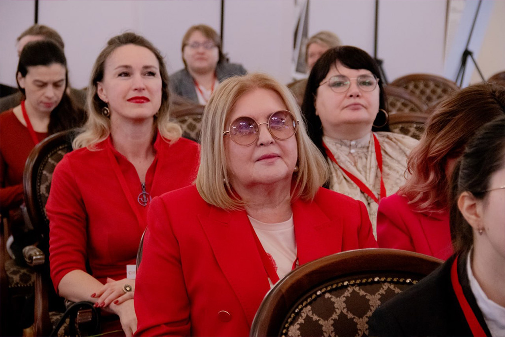 Деловой форум "Женщины в деле" Деловой форум "Женщины в деле"